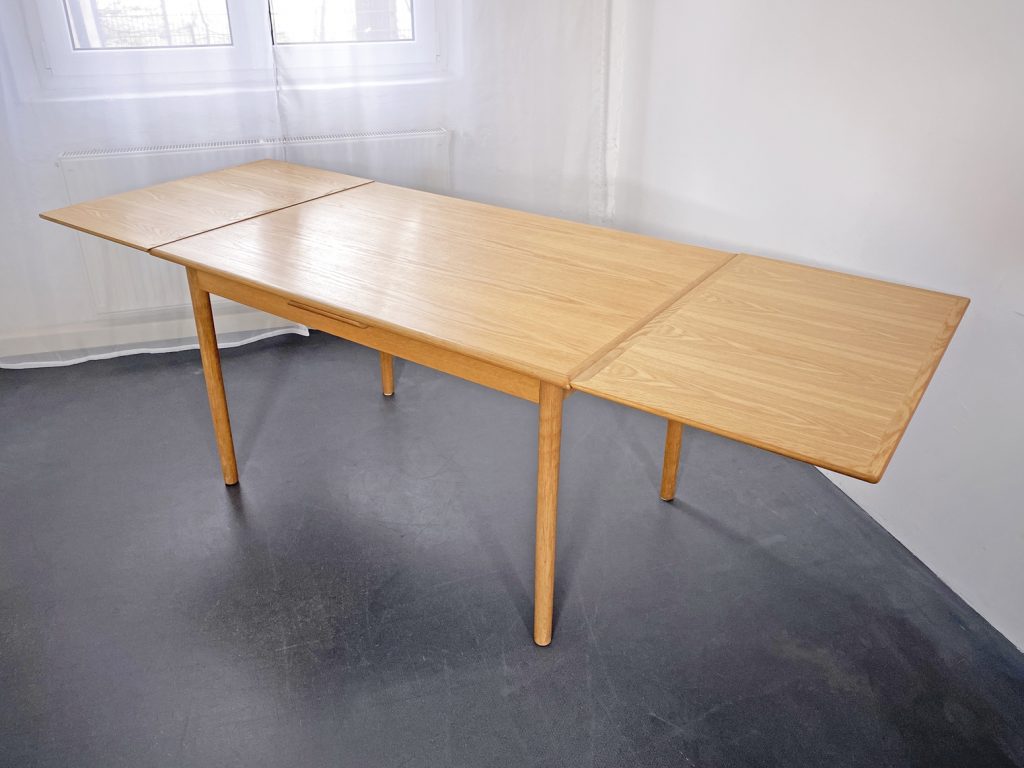 Hs Mobiler Ausziehbarer Tisch Esszimmertisch Fur 4 8 Personen Krader Reichert
