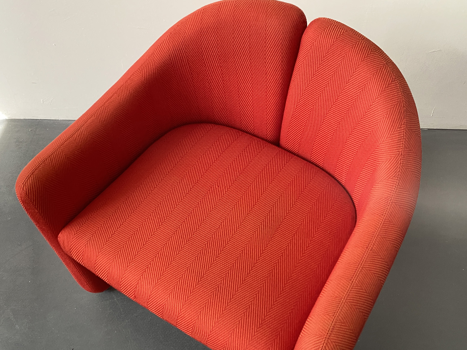 Roter PS142 Sessel von Eugenio Gerli für Tecno Italien, 1960er.
