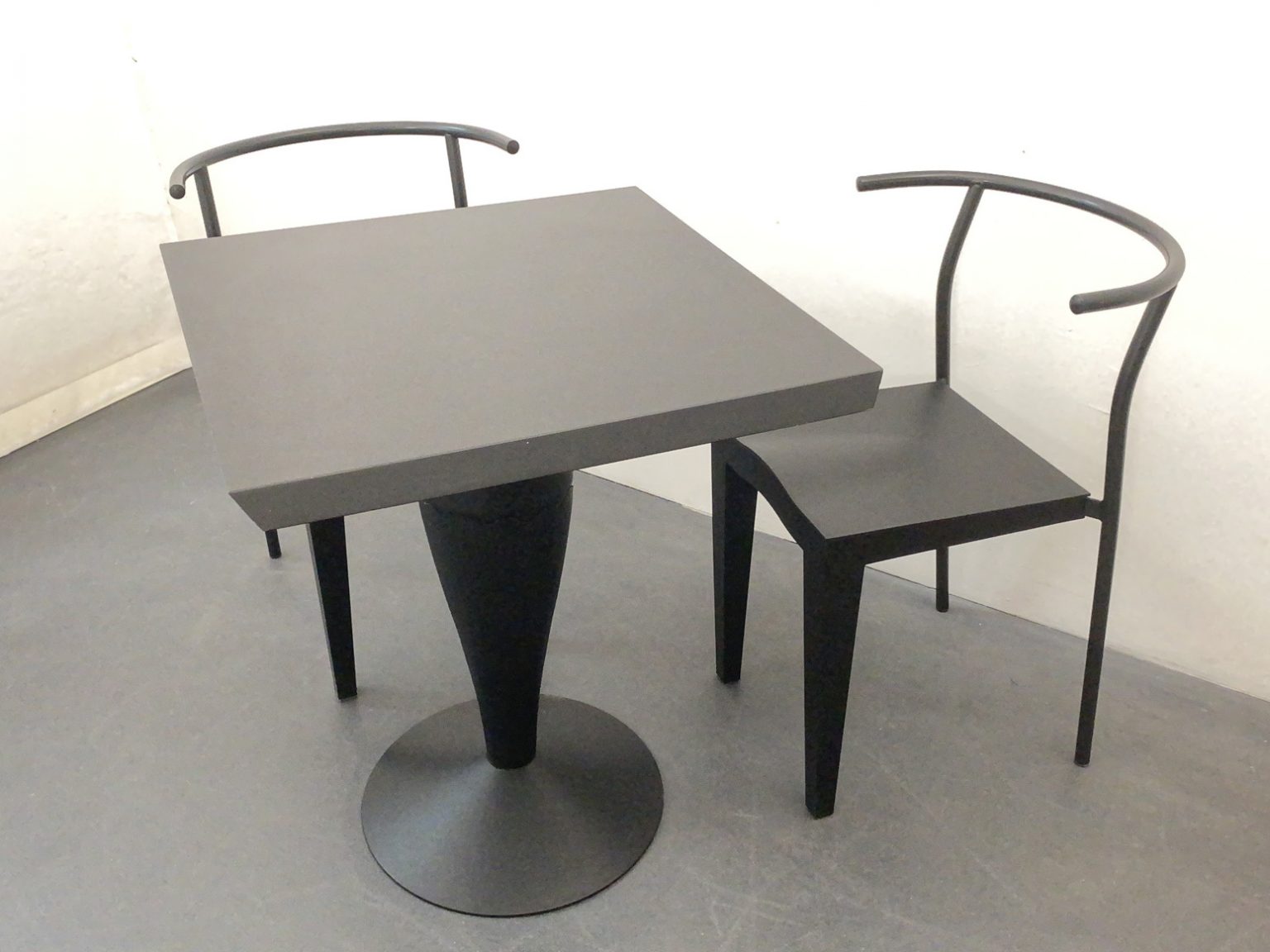 2 Stühle und Tisch von Philippe Starck für Kartell