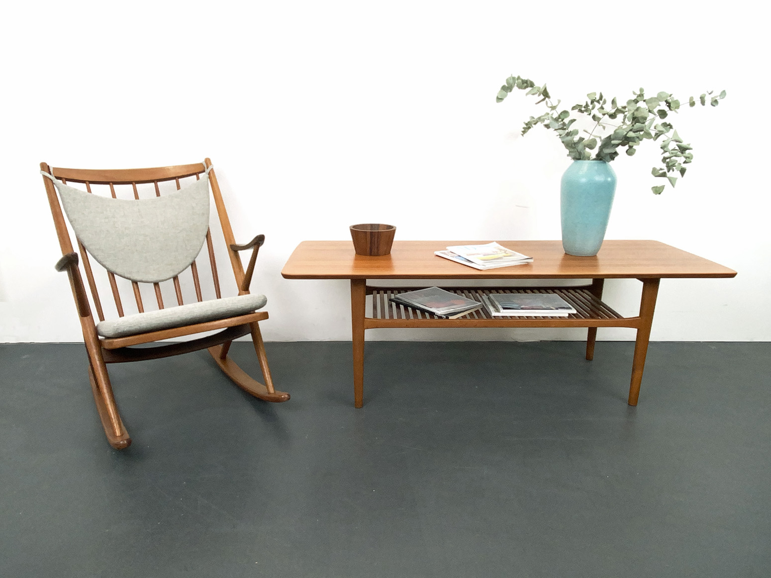 Mid-Century Teak Wood Coffee Table with shelf, Denmark, 1960s.