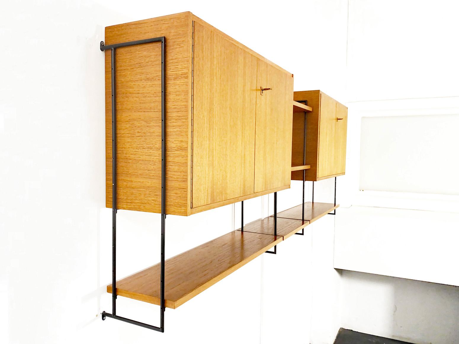 Modular Mid-Century Omnia String Wall Shelf, Teak, by Hilker for Omnia, Germany, 1960s.