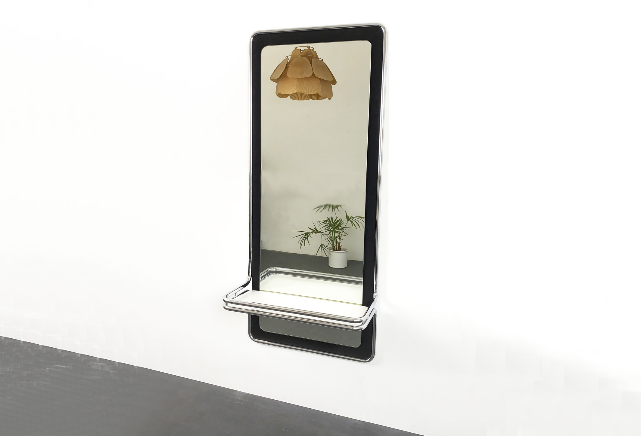 Mid-Century Wall Mirror with Shelf made of chrome plated Tubular Steel, France, 1970s.