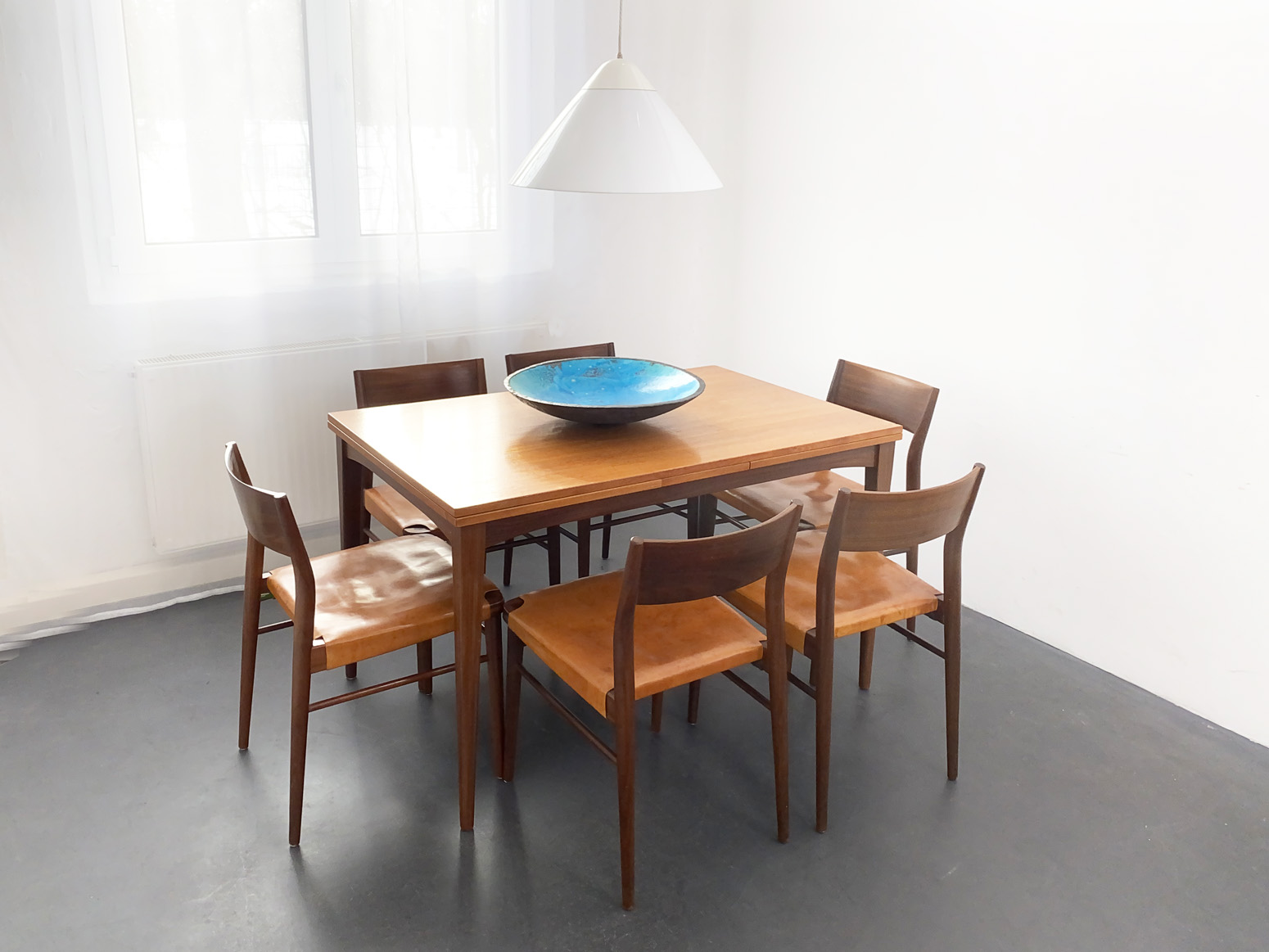 Extendable Mid-Century Teak Dining Table, Denmark, 60s.