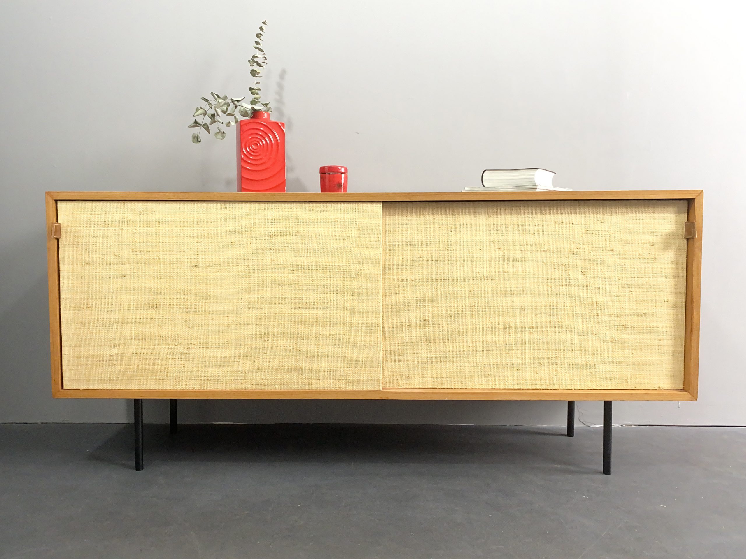 „SOLD“ Sideboard von Florence Knoll für Knoll International, 1960er.