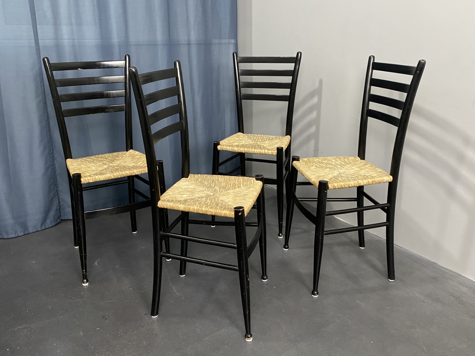 Set of 4 Black Spinetto Chairs by Chiavari, Bast Weave, Italy, 1950s