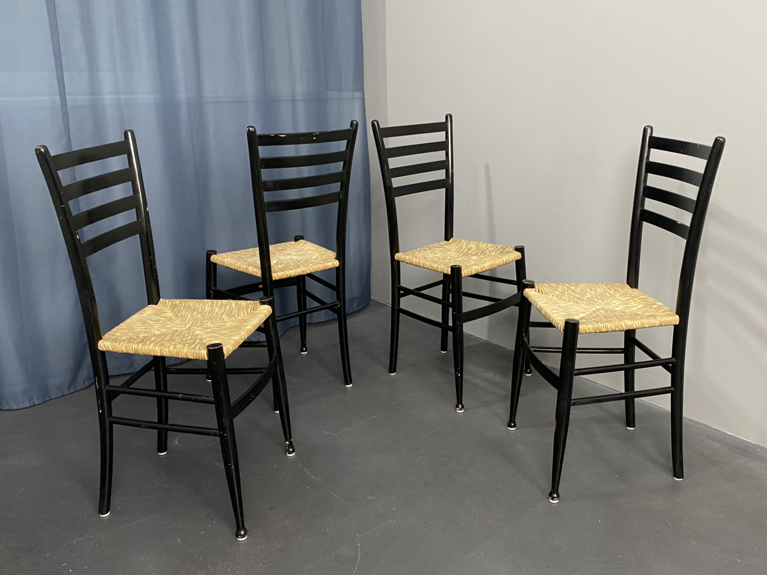 Set of 4 Black Spinetto Chairs by Chiavari, Bast Weave, Italy, 1950s