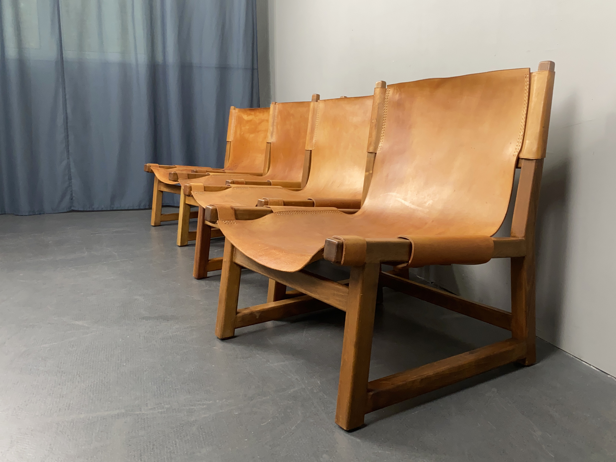 “SOLD” 4x Safari -Chairs, Teak Wood with Leather Upholstery, Spain, 1970s