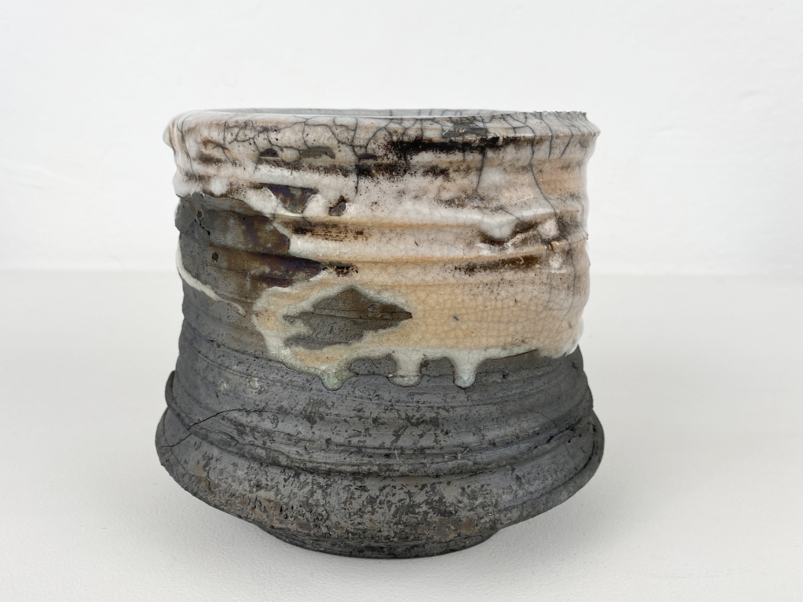 Vase, Objekt, Studio Keramik in Raku Technik, Unikat von Andrea Müller, Deutschland, 1980er