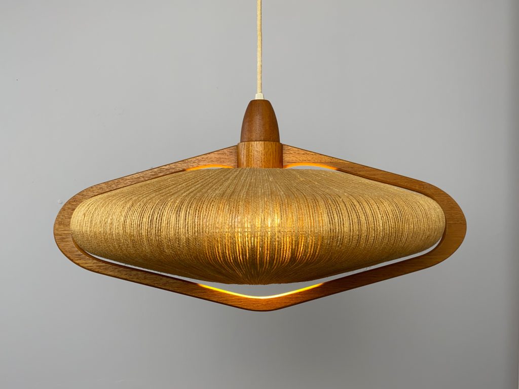 Deckenlampe / Pendelleuchte, höhenverstellbar, Teak Holz und Sisal von Temde-Leuchten, Deutschland, 60er