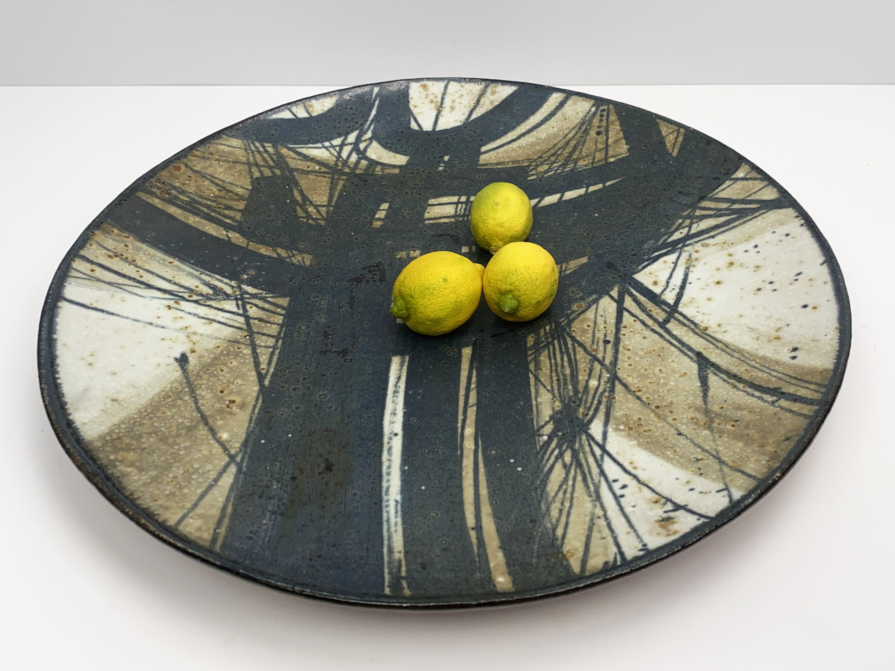 Large Bowl, Wall Plate, Ceramic, Stoneware, Unique Piece, abstract Composition, Painting on white mat Glaze, by Wilhelm & Elly Kuch, 1972