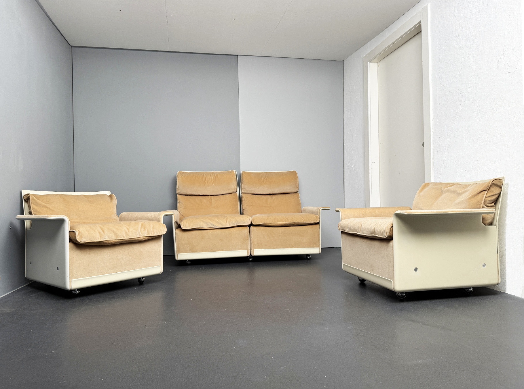 Highback Sofa 620 + Pair of Armchairs 620 by Dieter Rams for Vitsoe, Germany, 1960s