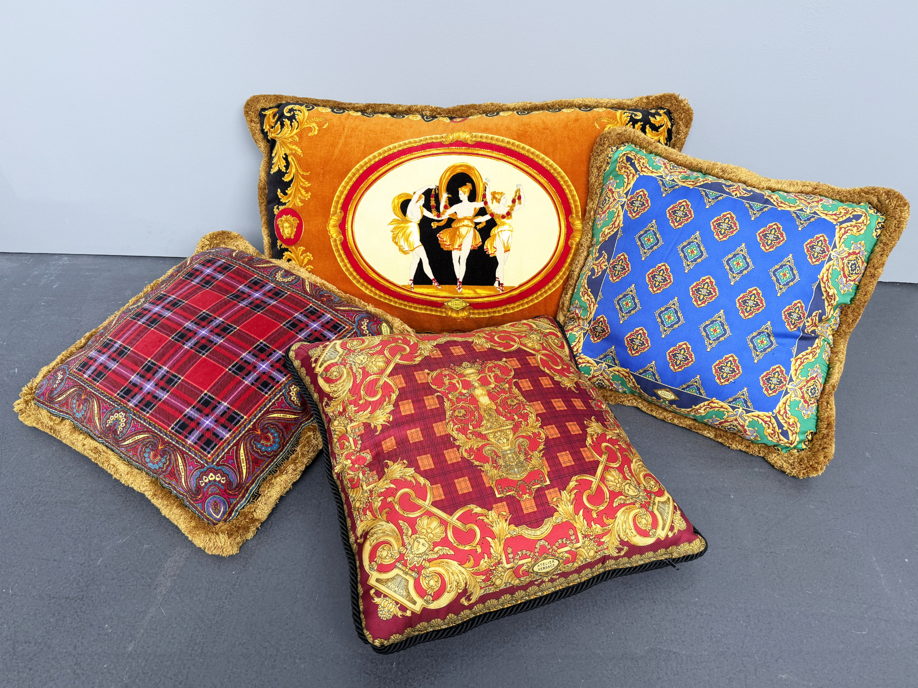 4 Kissen Atelier Versace, Versace Home von Gianni Versage für Versace Italien, 1990er