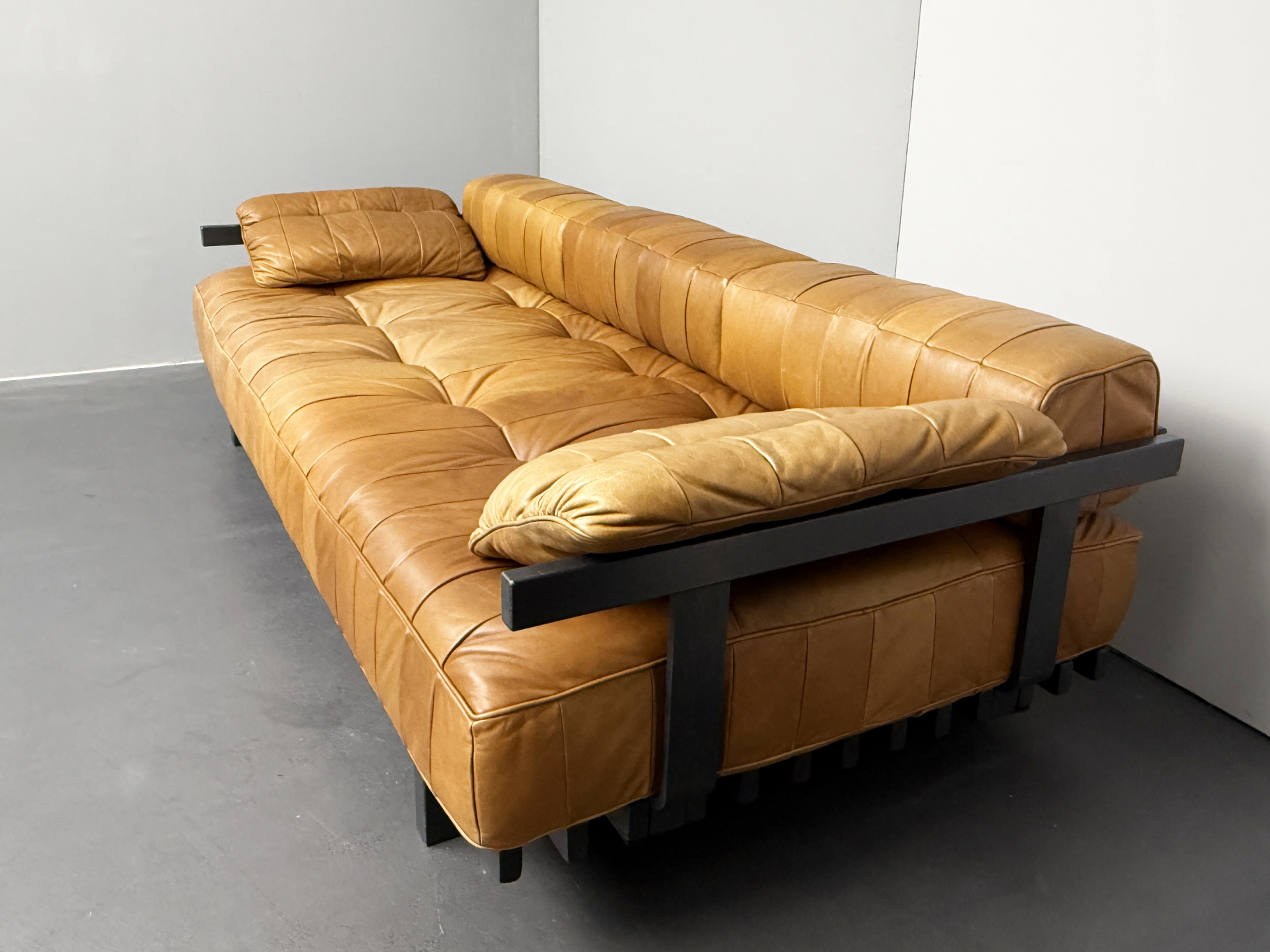 DS 80 Daybed, Patchwork Sofa with Armrests in Cognac Leather by de Sede, Switzerland, 1980s