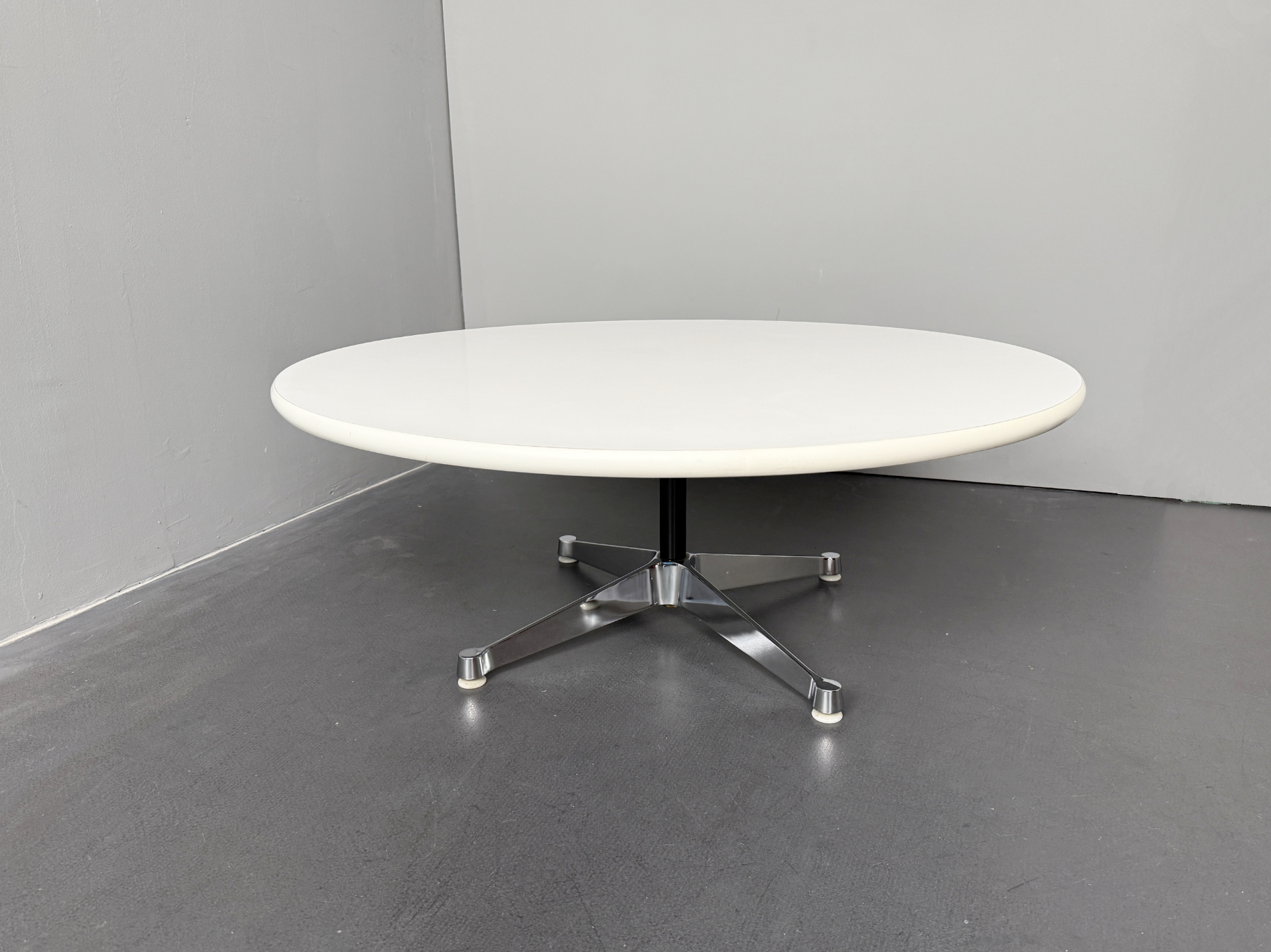 Couchtisch Herman Miller 1950er